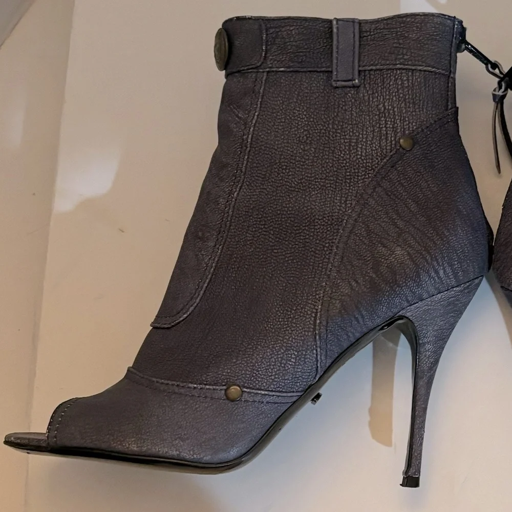 JEROME C. ROUSSEAU Blue leather Open Peep Toe Stiletto Ankle booties Italy Sz 7